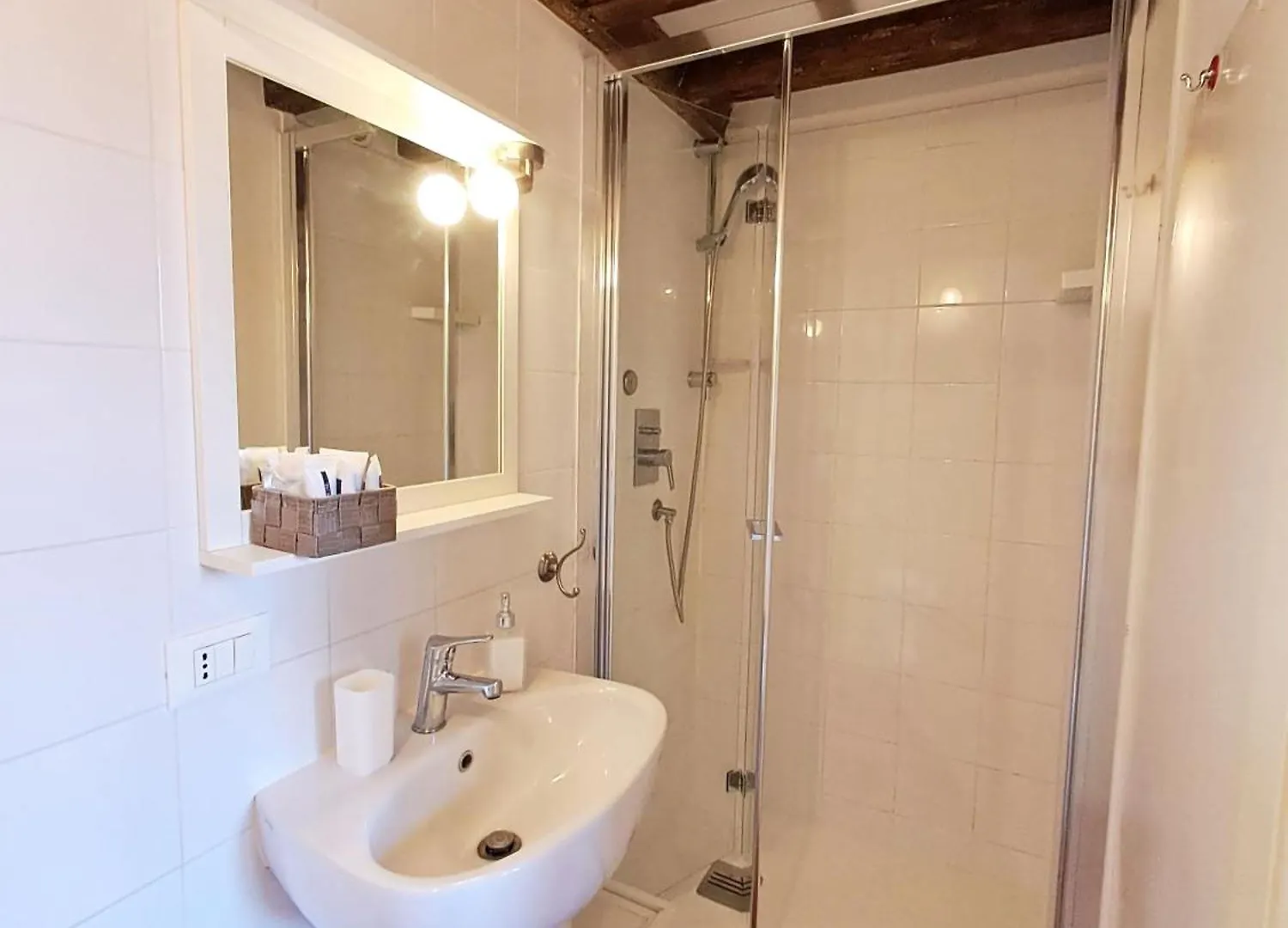 Principessa Trevi Apartment Rome